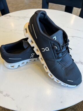 On Cloud Men’s Running Sneakers - Black/White